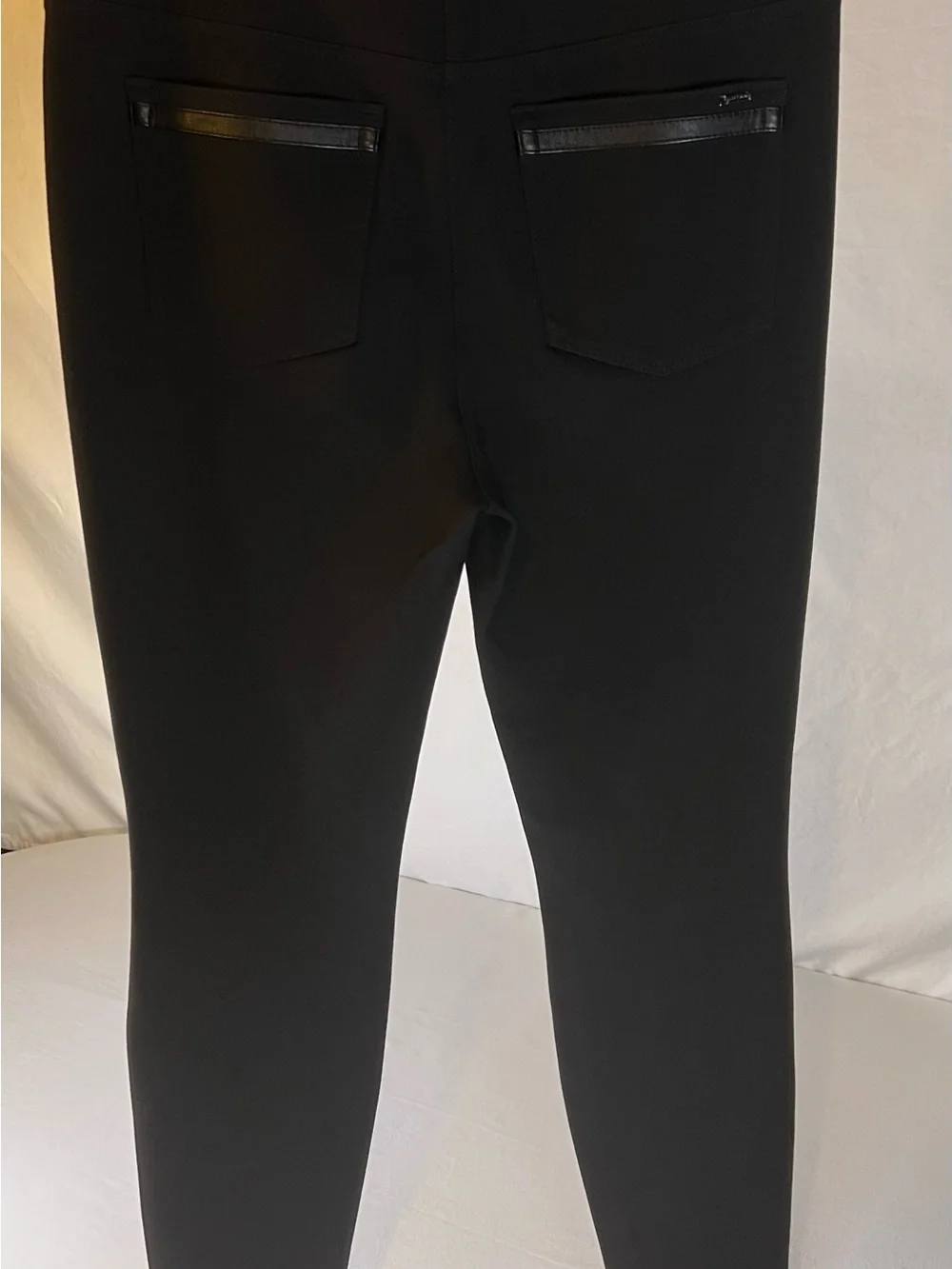 White House Black Market skinny leg